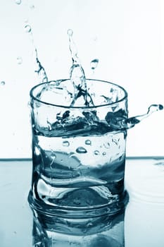 vodka alcohol elegant splash bar background