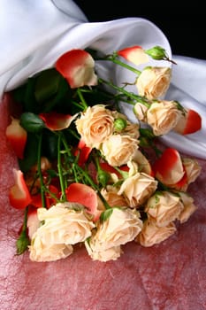 Very beautiful flowers gentle well smells card rose