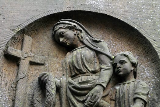 Fallen Monument in Kalletal-Talle