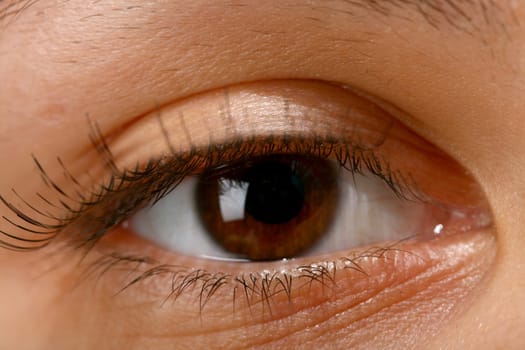 girl eye look around for find something