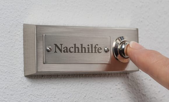 Doorbell sign with the engraving Tutoring in german - Nachhilfe