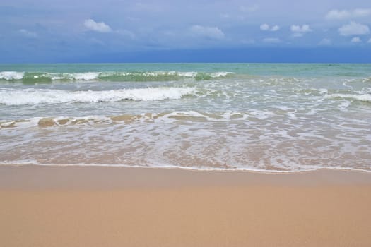 Beautiful nature and beautiful of sea with cloud