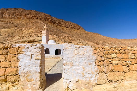 The portal in the desert
