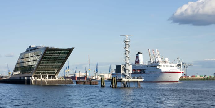 hamburger hafen cruise
