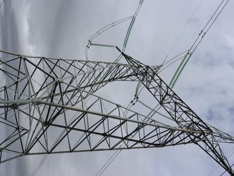 Metal turret to transport large rugged electrical power