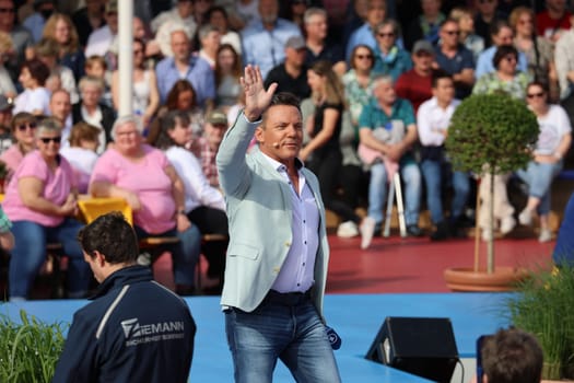 Stefan Mross (singer / presenter / entertainer) in the ARD TV show "Immer wieder sonntags""."