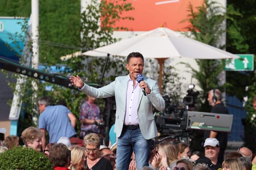 Stefan Mross (singer / presenter / entertainer)  in the ARD TV program "Immer wieder sonntags""."