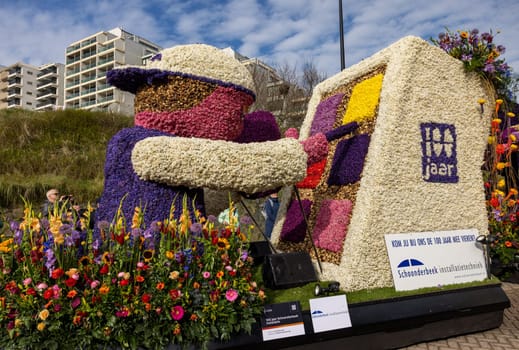 Noordwijk, Netherlands - April 22, 2023: Spectacular flower covered floats in the Bloemencorso Bollenstreek the annual spring flower parade from Noordwijk to Haarlem in the Netherlands.
