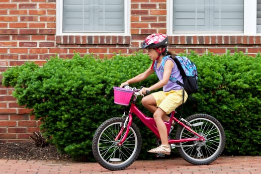 May 9, 2012 - Arlington, Virginia, USA - National Bike to School Day, Key School Escuela Key Elementary (Credit Image: © Dasha Rosato)