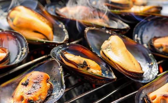 grilled mussels. (thailand style)