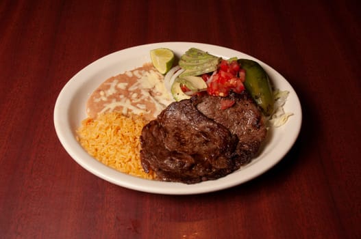 Mexican dish known best as carne asada