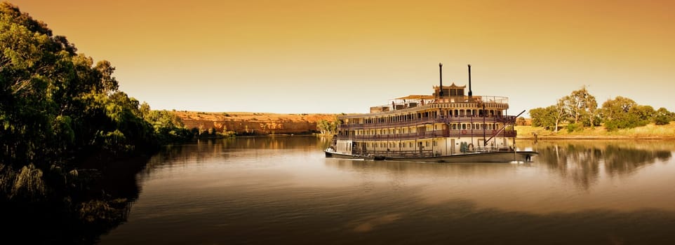 Paddlesteamer on the River Murray at sunset