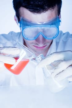 Man working in the chemistry laboratory