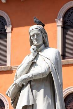 statue of Dante Alighieri in Verona, Italy