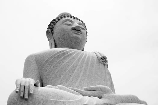 White buddha on top of a mountain in Phulet. Place you must see.