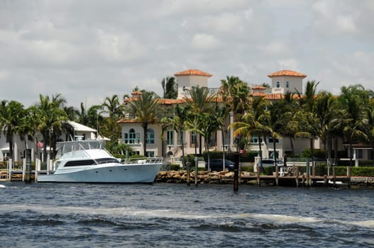 Expensive waterfront real estate in Fort Lauderdale, Florida