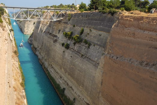 Famous Corinth channel en Greece vue on the Égée sea