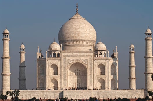 Taj Mahal. Iconic white marble mausoleum. Agra, Uttar Pradesh, India