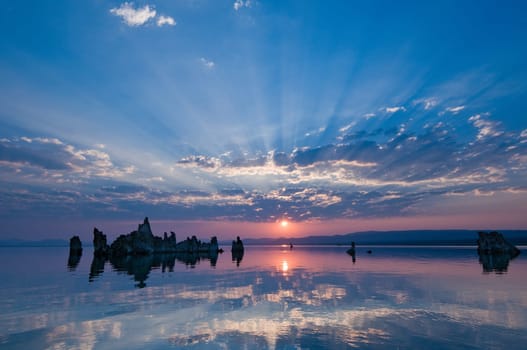 Exposed tufa towers of Mono Lake, California
