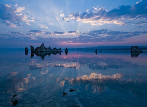 Exposed tufa towers of Mono Lake, California
