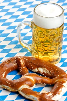 Original Bavarian Oktoberfest Pretzel and Beer Stein (mug)