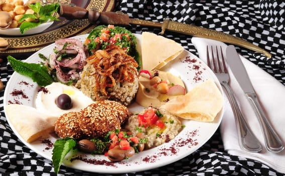 Mixed vegetarian food.