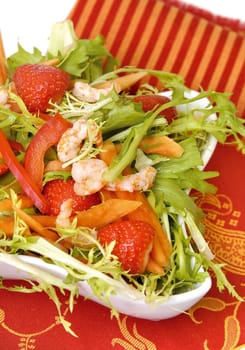 salad with strawberry and shrimp
