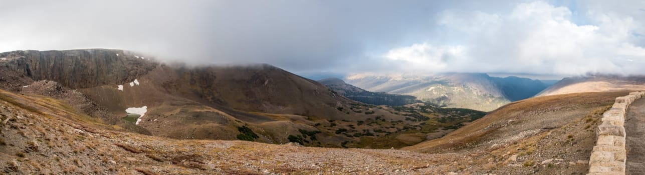 Great view up high in the mountains of Rocky Mountain NP, USA