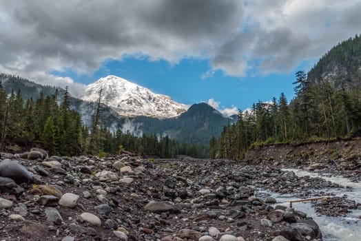 Great view on Mt Rainier from Nisqually river, USA