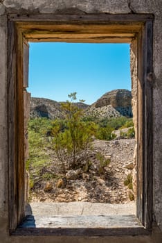 Remains of an old abandoned house at the Rio Grande, Big Bend NP, USA
