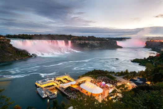 Famous Niagara falls at dusk shows and attractions