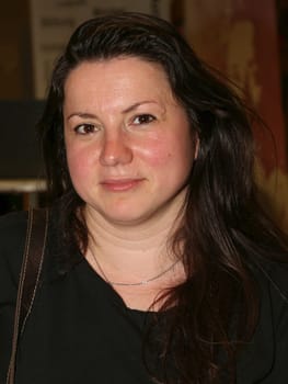 Autorenlesung mit Katja Hoyer aus ihrem Bestseller Diesseits der Mauer am 12.09.2023 in der Stadtbibliothek Magdeburg