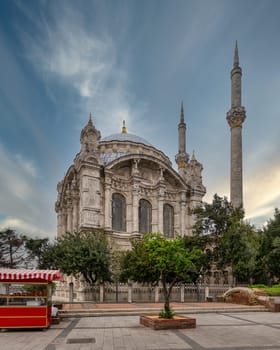 Beautiful view of the famous Ortakoy Mosque in Ortakoy neighborhood, Istanbul, Turkey, in the early morning, with a sense of peace and tranquility