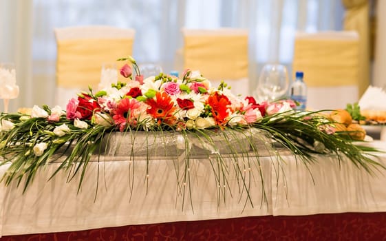 Beautiful flowers on table in wedding day.