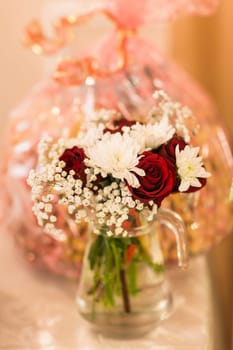 Floral decoration on festive table. floral arrangement in the design of a festive table