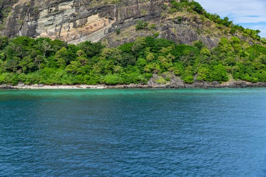 View of Naviti Islands coastlines, Yasawa Islands, Fiji. This archipelago consists of about 20 volcanic islands