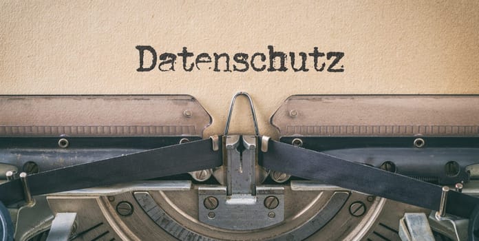 Text written with a vintage typewriter - Privacy protection in german - Datenschutz