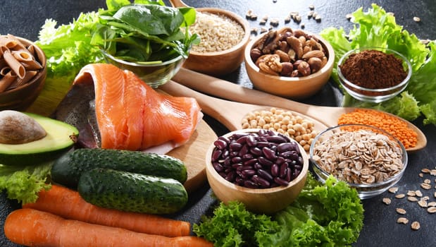 Food products recommended for stabilizing insulin and blood sugar levels. Diabetes diet
