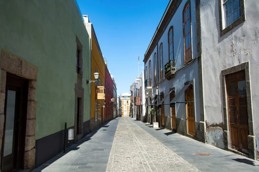 Narrow street with old houses in the historic old town of Las Palmas on the Canary Island of Gran Canaria, Spain, Europe