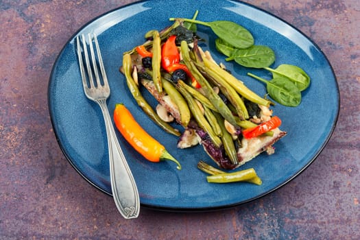 Baked open vegetable pie with green or bush beans and bell peppers.