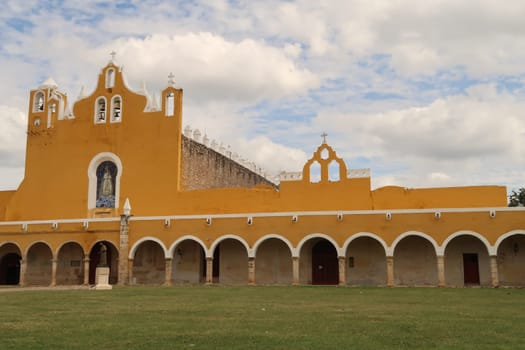 Facade of the church in the monastery Convento de San Antonio de Padua/convent of Saint Anthony of Padua, Izamal, Mexico 2022