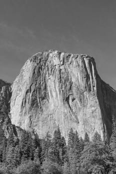 el capitan rock in Yosemite valley, USA