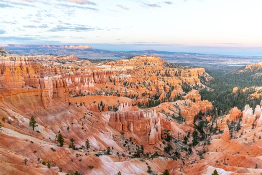 scenic view to the hoodoos in the Bryce Canyon national Park, Utah, USA