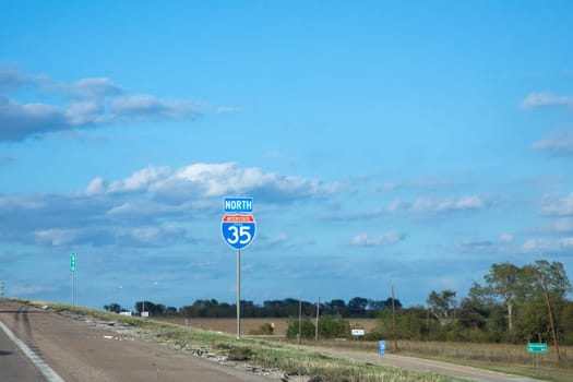 riding north at interstate 35 without traffic on the street