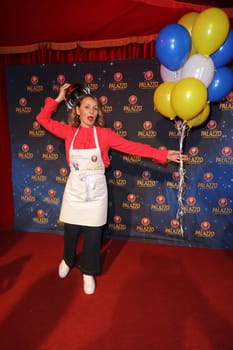 Ina Menzer, Charity-Abend Zugusten des Lufthafens des Altonaer Kinderkrankenhauses bei Cornelia Polettos Palazzo auf der Horner Rennbahn, Hamburg, 31.01.2024