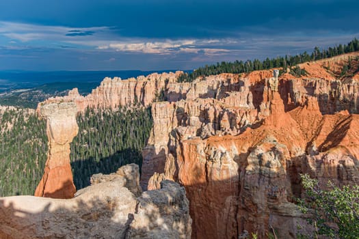 scenic view to Bryce Canyon in afternoon light