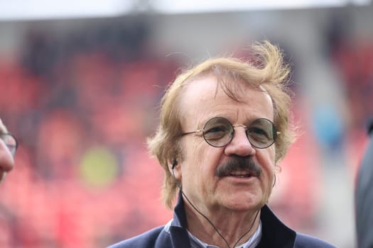President Eberhard Fugmann (SC Freiburg) before the match   DFL REGULATIONS PROHIBIT ANY USE OF PHOTOGRAPHS AS IMAGE SEQUENCES AND/OR QUASI-VIDEONann  Photo: Joachim Hahne/johapress
