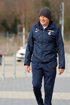 Coach Christian Streich (SC Freiburg) on his way to the final training session before the Europa League - Qualification 1/8 Final,SC Freiburg vs RC Lens