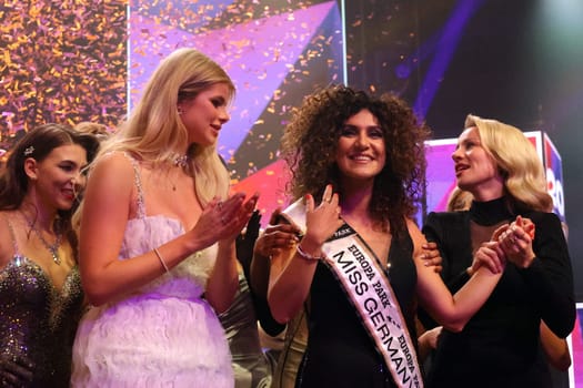 The new Miss Germany 2024,Apameh Schönauer (Berlin),39 years,will be celebrated by her colleagues after the victory at the Miss Germany Awards 2024 - Europapark Rust - The final at Europapark Rust - On Saturday,04 March 2023,the title "Miss Germany"" was awarded for the 20th time in Europapark. 900 guests attended the proclamation at the DOME,and more than 100 media representatives from the press,radio and television were accredited."