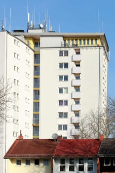 High-rise building with terraced houses, residential building, multi-family houses, Bremen, Germany